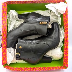 TORY BURCH Milan Ankle Boots Bootie Womens Size 8.5 Black Leather Heel Zip $395